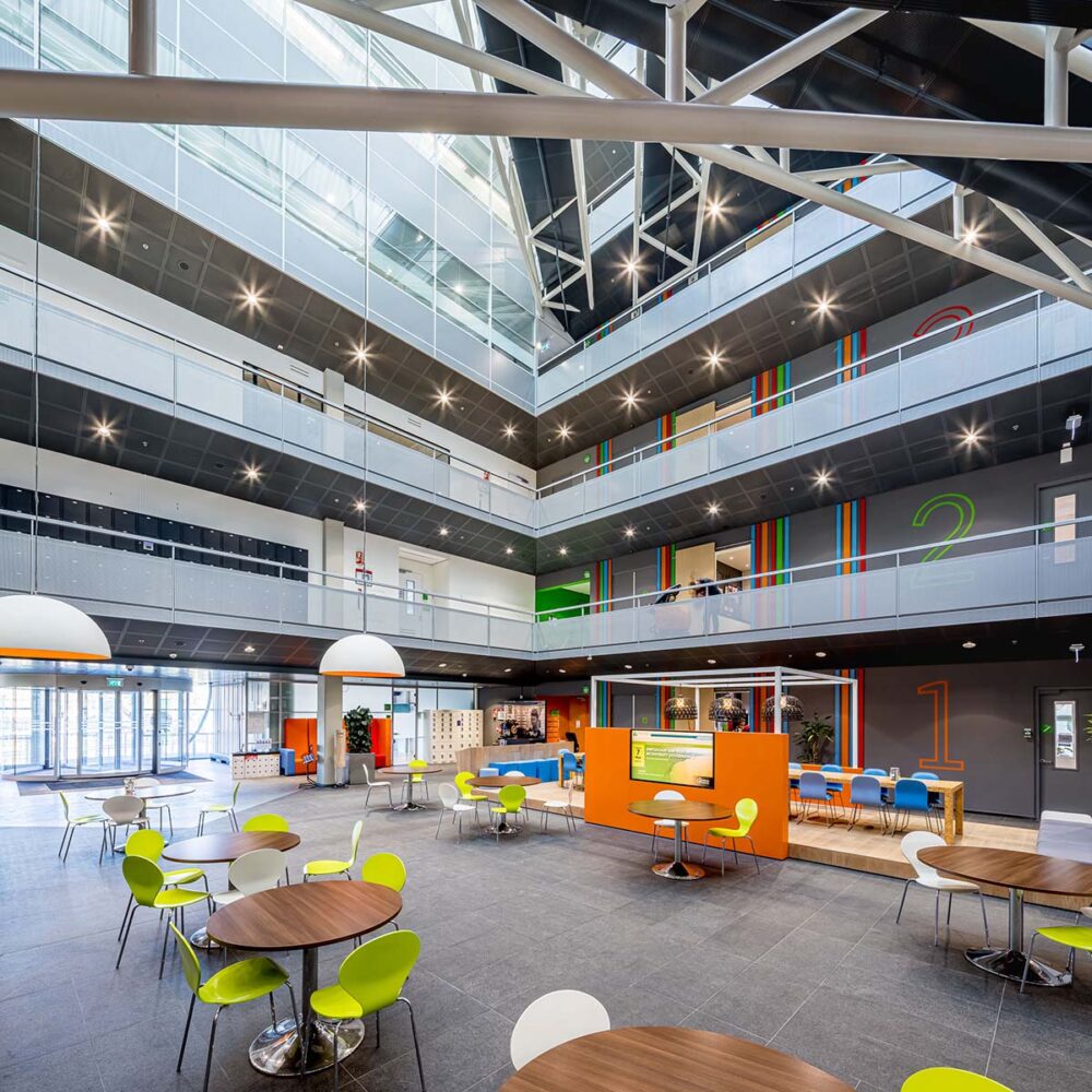 Verlichting voor schoolgebouw