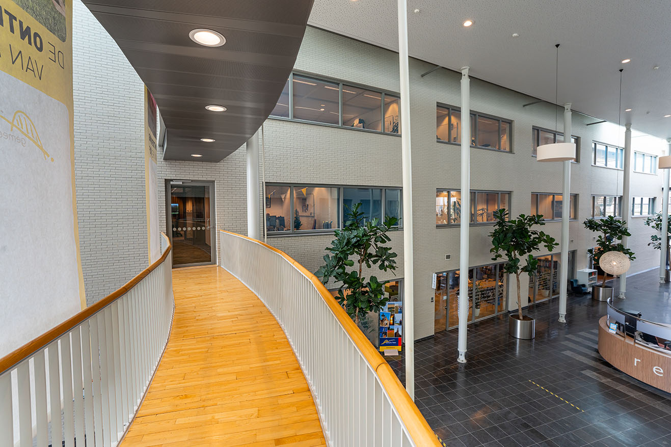 Downlighters gemeentehuis Tholen